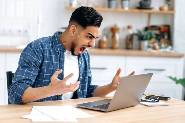 Angry Annoyed Young Man Arabian Indian Company Worker Freelancer Stylishly —  Fotos de Stock