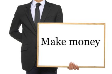 Vücut beyaz bir tahta tutuyor.