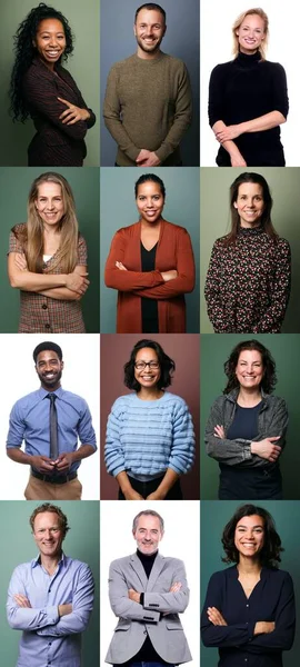 Pessoas felizes bonitas na frente de um fundo — Fotografia de Stock