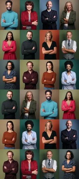 Ομάδα ανθρώπων με κολάζ — Φωτογραφία Αρχείου