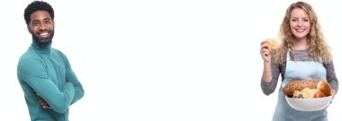 Bir grup beyaz arka plan önünde insan