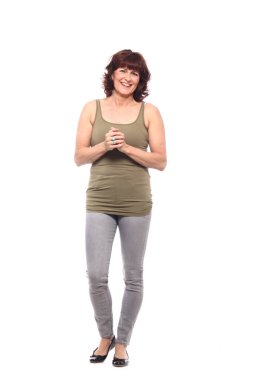 Güzel, olgun bir kadın. 