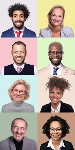 Groupe de belles personnes devant un arrière-plan — Photo