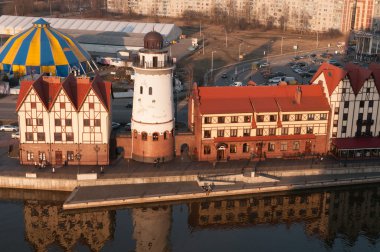 balıkçı köyü. Etnografik ve Kaliningrad Ticaret Merkezi. r