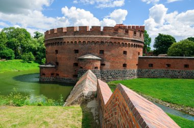 eski askeri tahkimat. Kaliningrad