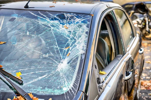 Frontscheibe zerbrochen — Stockfoto