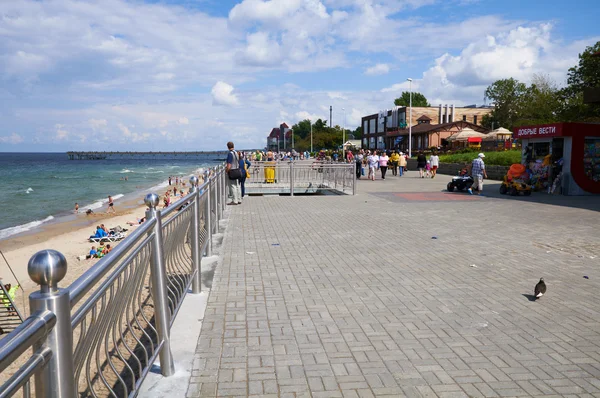 Promenade in zelenogradsk. regio Kaliningrad — Stockfoto