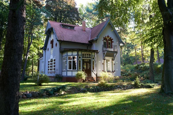 Casa en Svetlogorsk. Región de Kaliningrado. Rusia — Foto de Stock