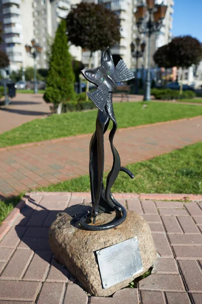 Skulptur av en katt. Kaliningrad — Stockfoto