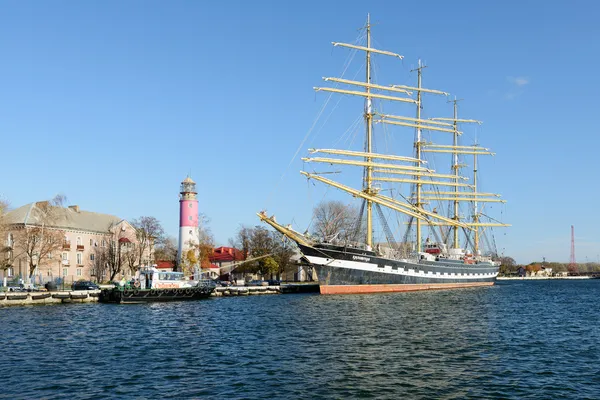 Rus Donanma yelken eğitim gemisi "kruzenshtern" — Stok fotoğraf