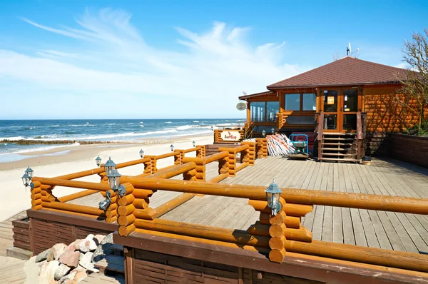 Cafe "Am! Bar" on the beach of the Baltic Sea. Zelenogradsk — Stock Photo, Image