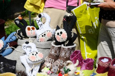 sokak ticaret malları folk art kutlama günü şehir Kaliningrad, Rusya'nın