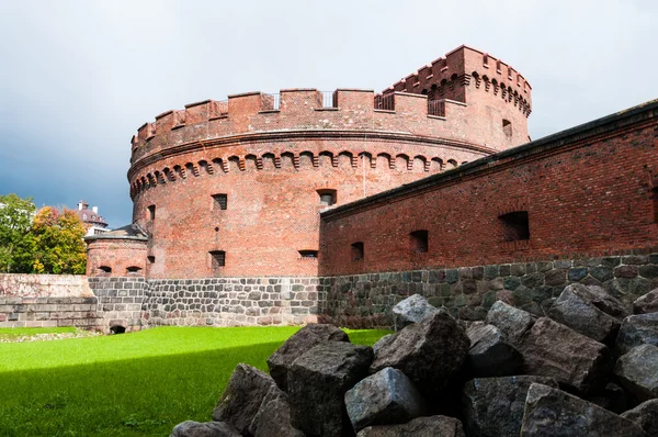 Muzeum Bursztynu. Koenigsberg fort der dona. Kaliningrad. Rosja — Zdjęcie stockowe