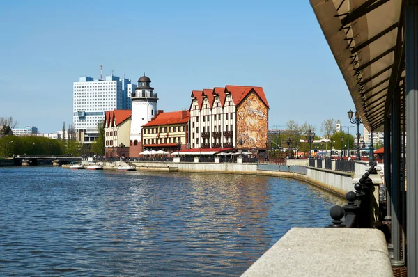 Rybářská vesnice. etnografické a obchodní centrum v Kaliningradu. Rusko — Stock fotografie