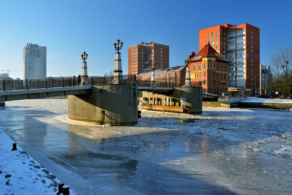 漁村集落の堤防。カリーニング ラード、ロシア — ストック写真