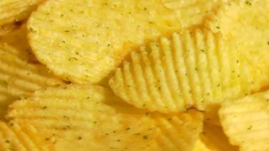 Patates cipsi.