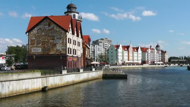 Embankment of Fishing Village en Kaliningrado, Rusia — Vídeo de stock