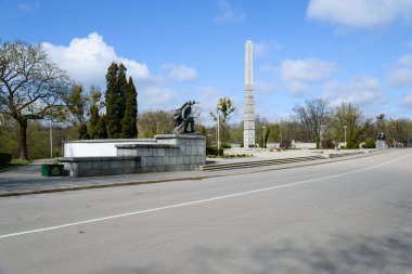 memorial 1200 muhafızlar için adanmış