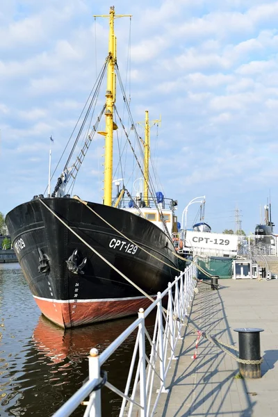 Kaliningrad. srt-129 Schiff — Stockfoto