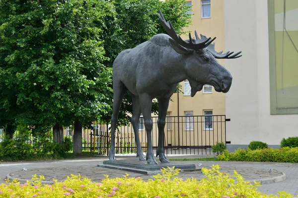 Escultura de alce. Sovietsk — Foto de Stock