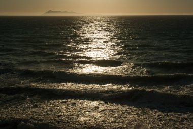 Güzel gün batımı ve sahil 