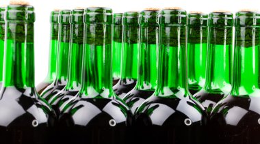 şarap şişeleri