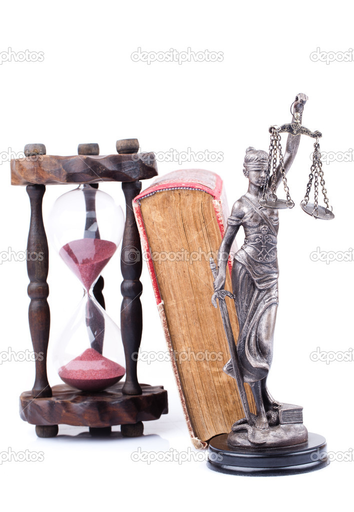 Temida statue and law book
