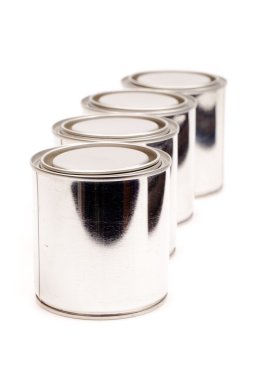 kutular üzerinde beyaz izole boya