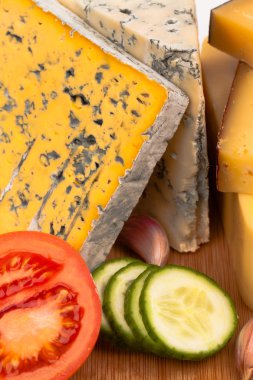 çeşitli peynir türleri