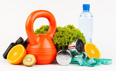 fitness ekipmanları beyazda izole edildi