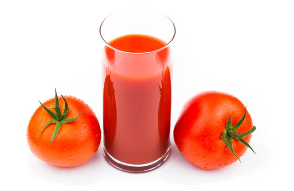 Sok pomidorowy na białym tle — Zdjęcie stockowe