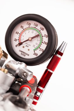 Basınç ölçü aygıtları ve araçları