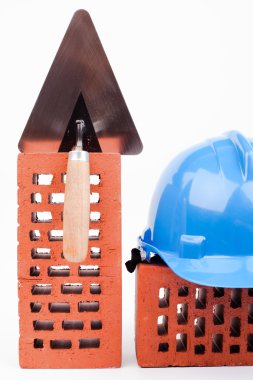 kask, tuğla ve mala