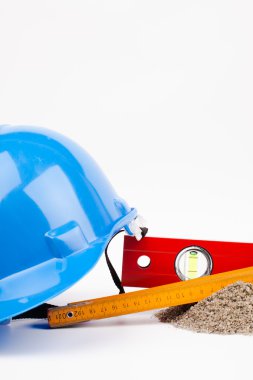 mason araçları üzerinde beyaz izole