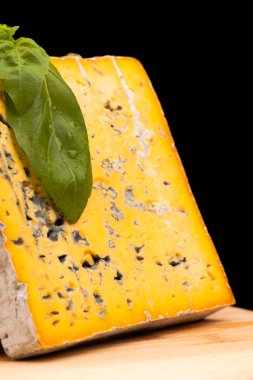 çeşitli peynir türleri