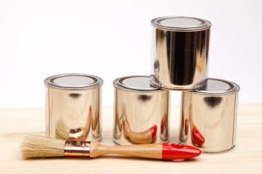 fırça ile boyama kutu