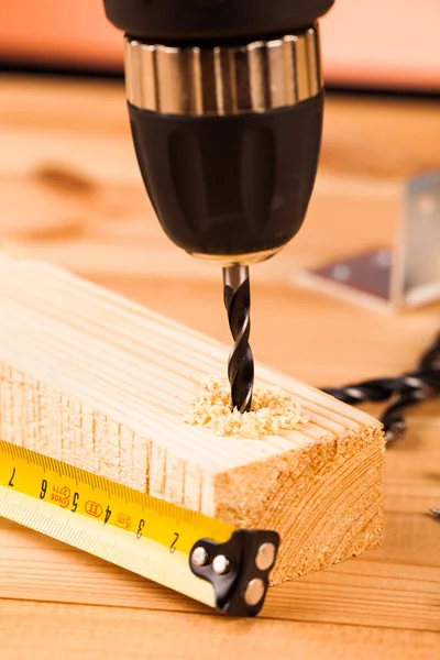 Boor en hout montage gereedschap — Stockfoto