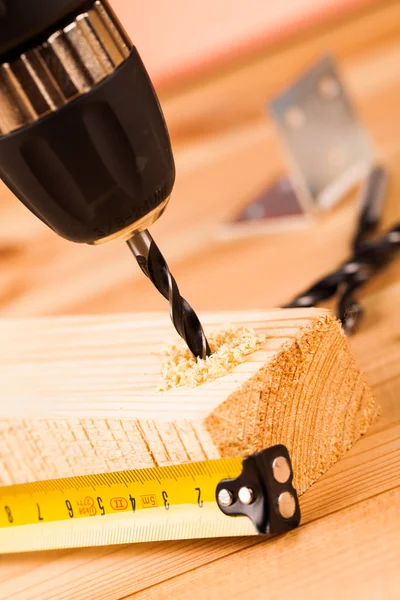 Taladro y herramientas de montaje de madera —  Fotos de Stock