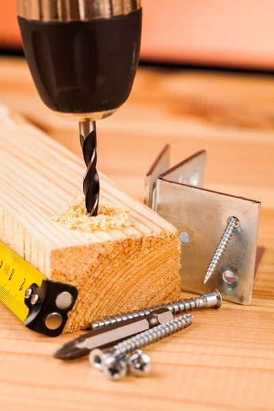 Bohr- und Holzbefestigungswerkzeuge — Stockfoto