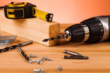 ahşap montaj araçları