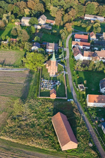 Luchtfoto van kerk — Stockfoto