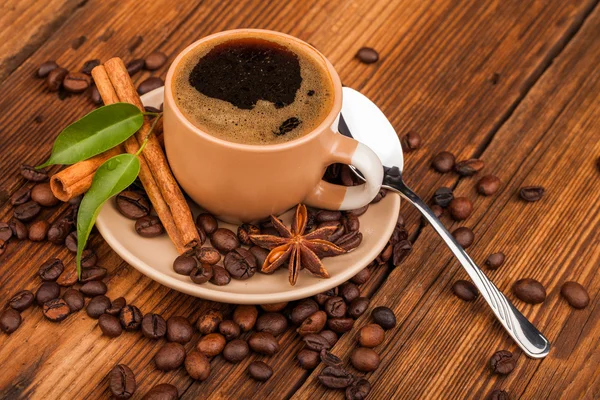 Taza de café y frijoles — Foto de Stock