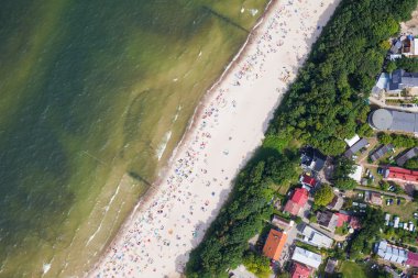 Baltık Denizi plajında