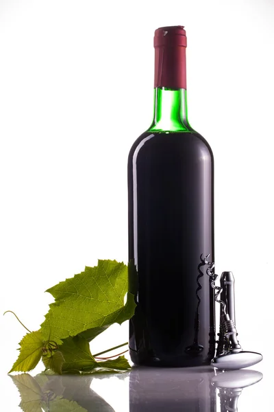 와인 병 흰색 절연 — 스톡 사진