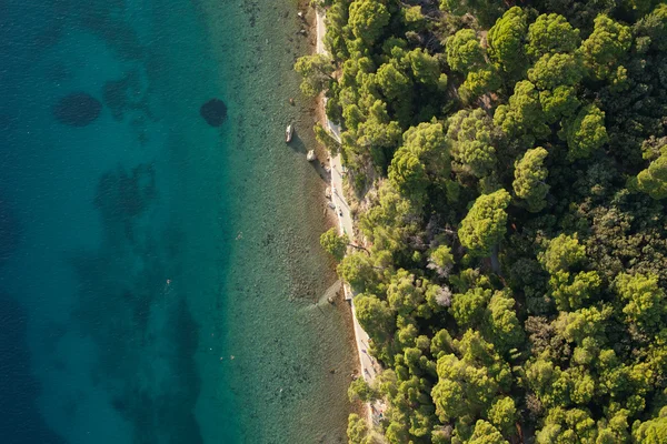 Vista aérea de la línea costera de Croacia — Foto de Stock