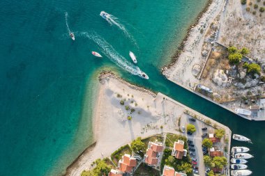 Hırvatistan kıyı şeridinin havadan görüntüsü