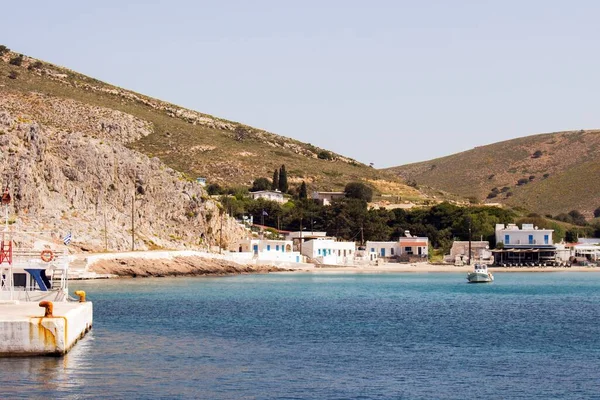 プセリモス島はエーゲ海の小さなギリシャの島です — ストック写真