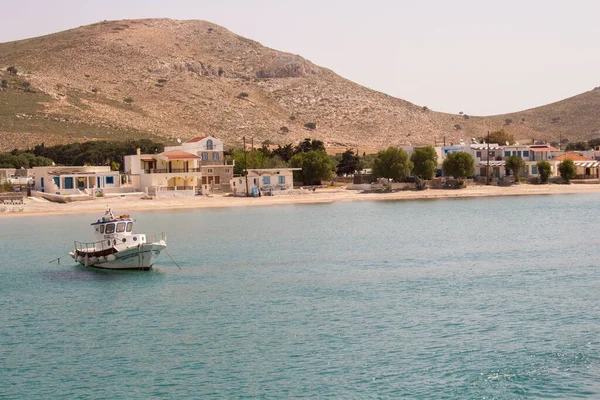 プセリモス島はエーゲ海の小さなギリシャの島です — ストック写真