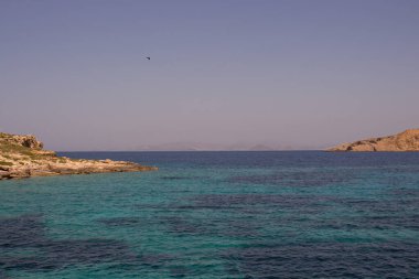 Plati, Ege Denizi 'nde küçük bir Yunan adasıdır..