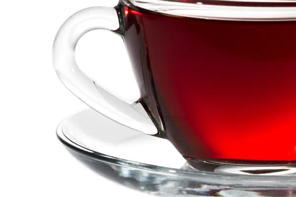 Coppa di vetro di tè isolato su bianco — Foto Stock
